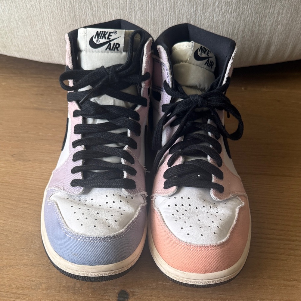 High-Top Sneakers in Pastel Pink & Lilac